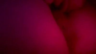 和女友做完和她闺蜜做